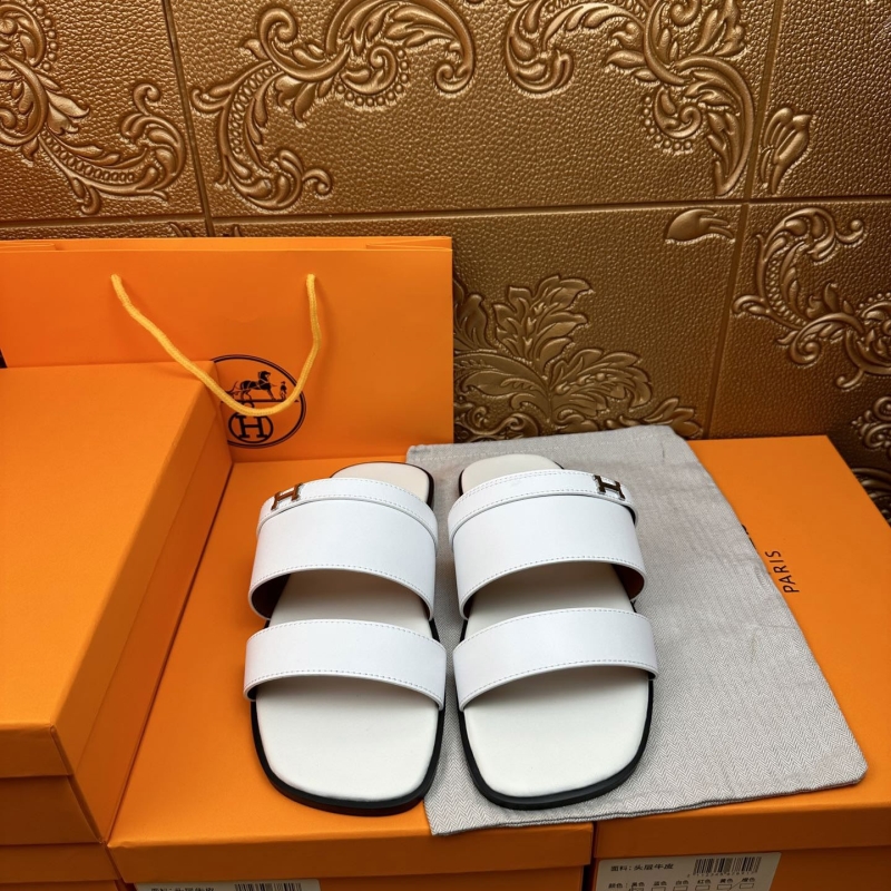 H**mes slippers